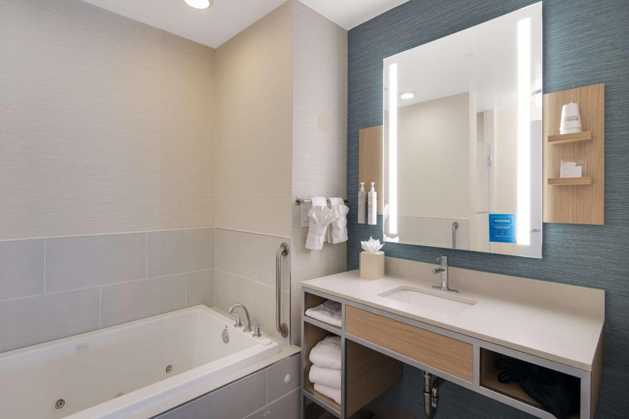 Hilton Garden Inn Madison West/Middleton Esterno foto